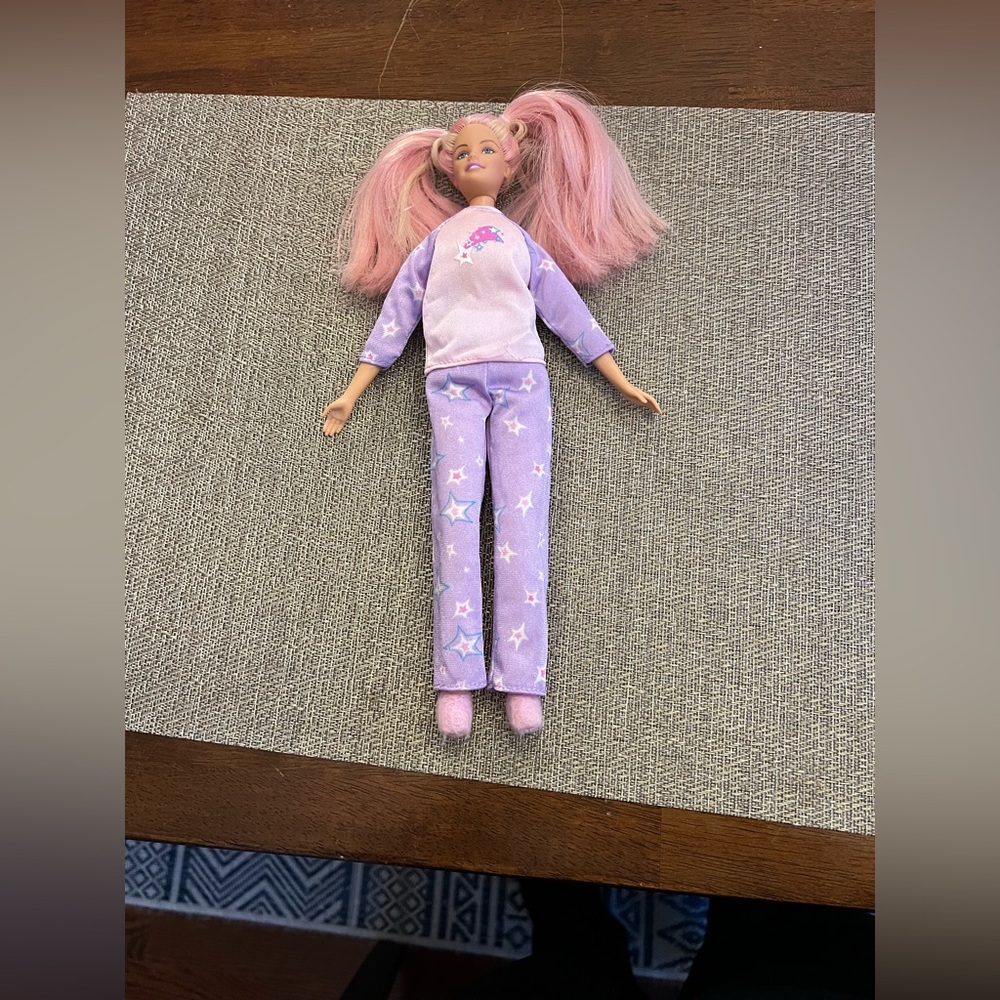 2001 Dream Glow Barbie Soft Body